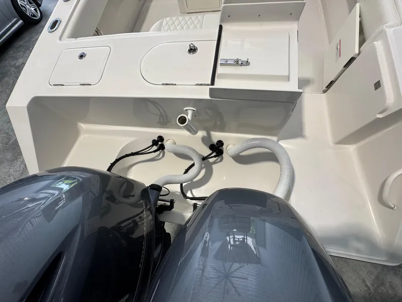 Slide: The Image of Jupiter 26 FS Center Console 2020 - 15