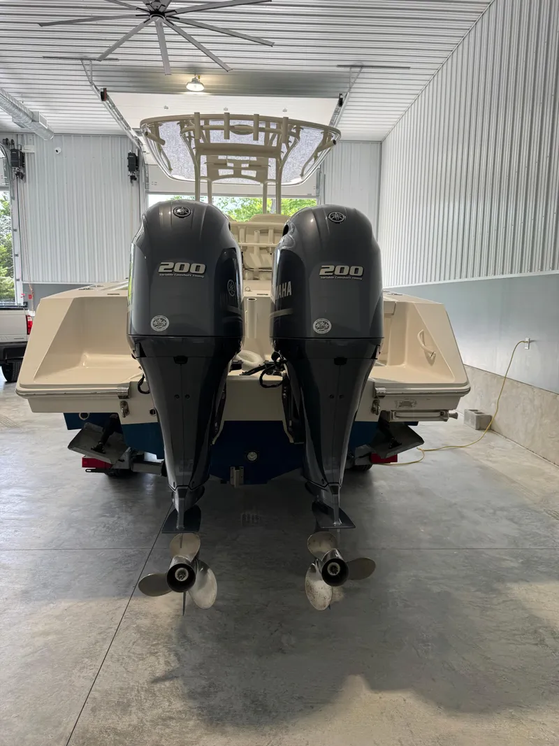 Slide: The Image of Jupiter 26 FS Center Console 2020 - 4