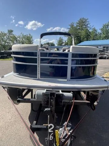 Slide: The Image of Harris Cruiser 250 SLDH 2026 - 3