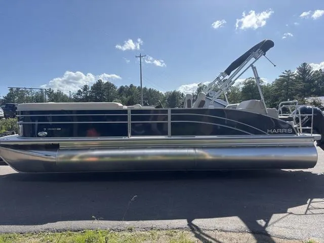 Slide: The Image of Harris Cruiser 250 SLDH 2026 - 5