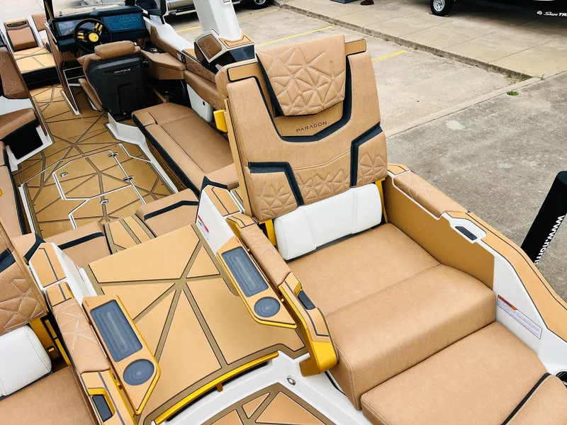 Slide: The Image of Nautique Super Air Nautique G25 Paragon 2026 - 71