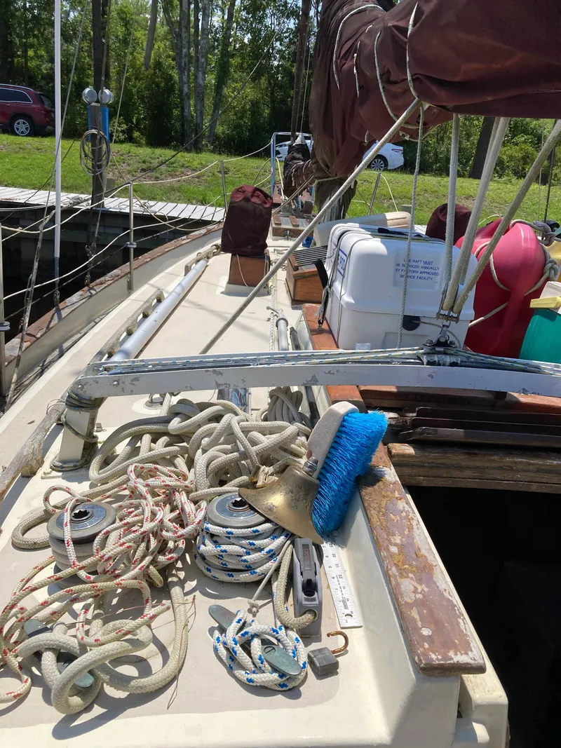 Slide: The Image of Pacific Seacraft 31 1978 - 3