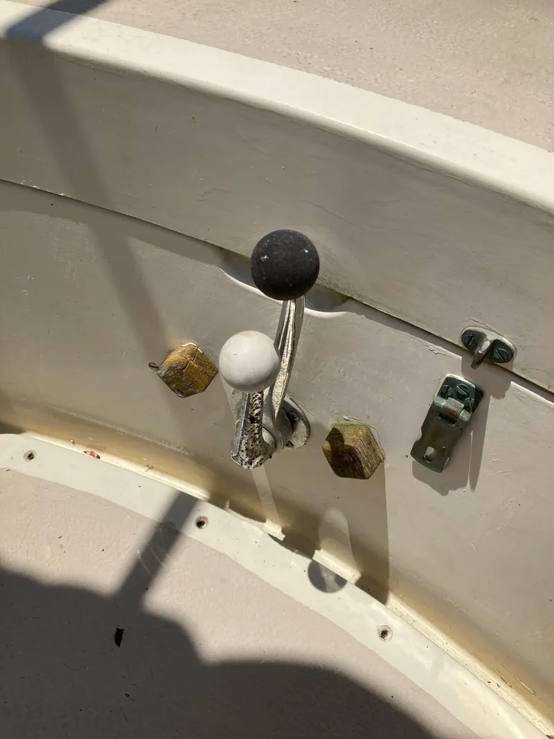 Slide: The Image of Pacific Seacraft 31 1978 - 8