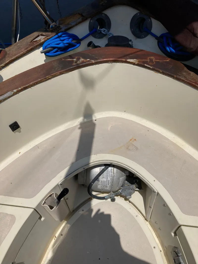 Slide: The Image of Pacific Seacraft Mariah 31 1978 - 4