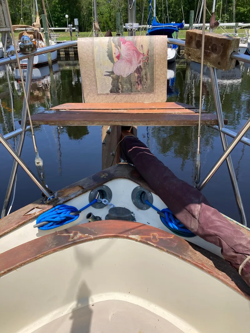 Slide: The Image of Pacific Seacraft Mariah 31 1978 - 5