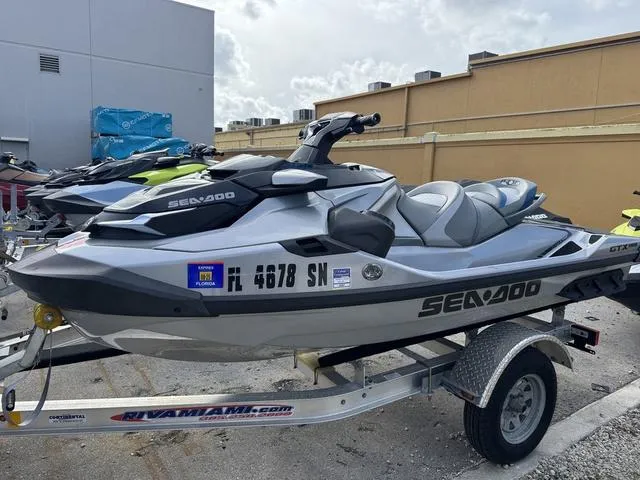 The Image of Sea-Doo GTX 2020 - 1