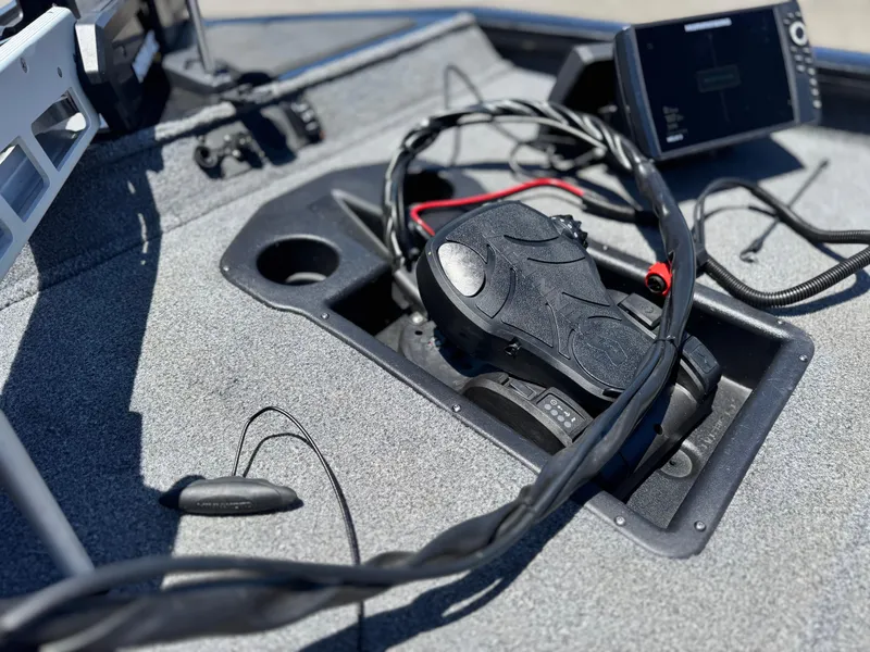 Slide: The Image of 2021 Tracker Pro Team 175 TXW boat deck with foot pedal and electronics. - 6