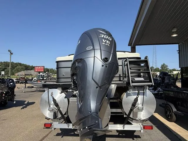 Slide: The Image of Veranda VR25RC XL 2026 - 5