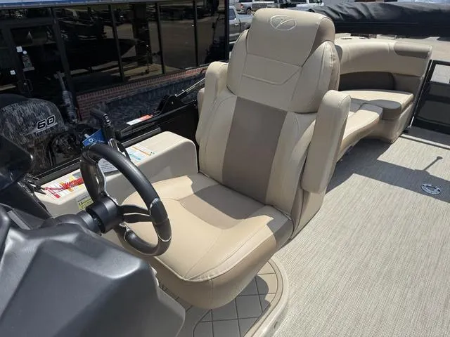 Slide: The Image of Veranda VR22RC 2026 - 13