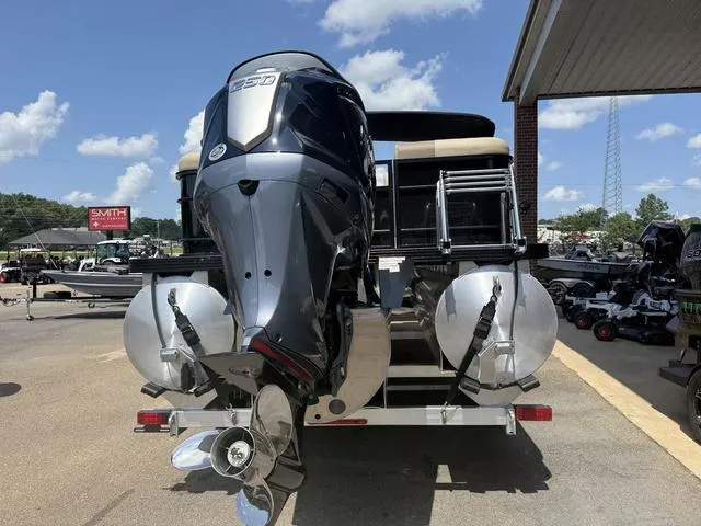 Slide: The Image of Veranda VR22RC 2026 - 5