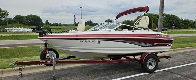 Slide: The Image of Larson Sei 180 Ski N Fish 2009 - 2