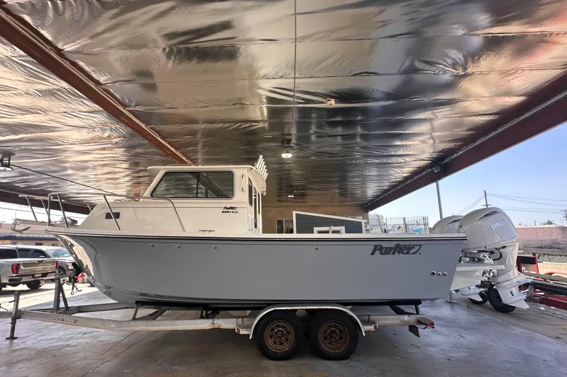 The Image of Parker Marine 2520 XLD Sport Cabin 2025 - 0