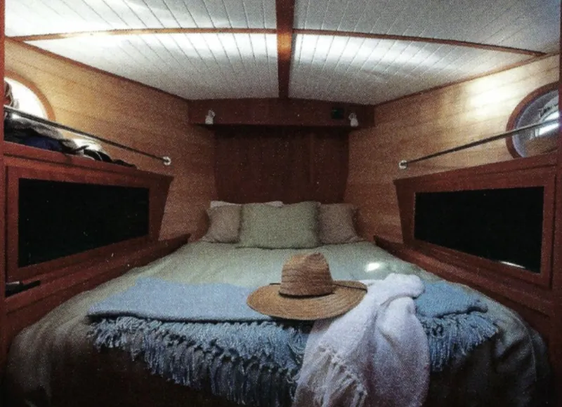 Slide: The Image of Captains stateroom - 47