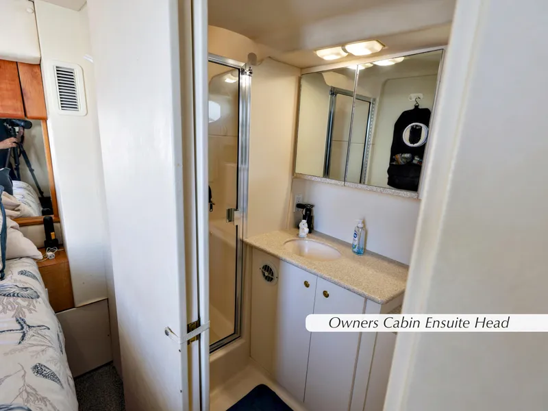 Slide: The Image of Silverton 442C Aft Cabin CPMY 1998 - 17