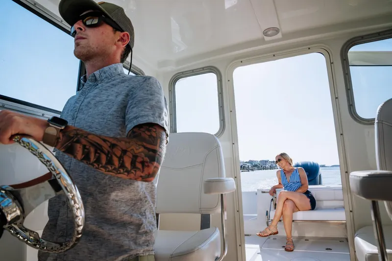 Slide: The Image of Parker Marine 227 Explorer 2026 - 6