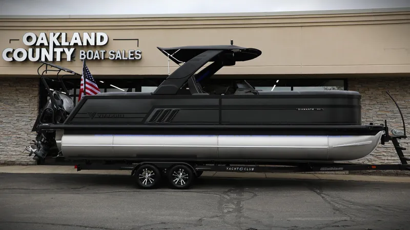 Slide: The Image of 2025 Viaggio Diamante UWA pontoon boat at Oakland County Boat Sales. - 16