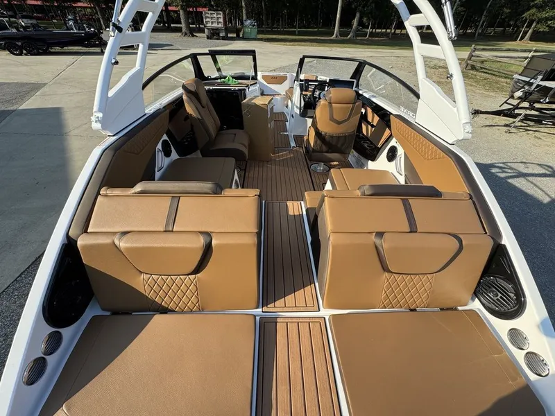 Slide: The Image of Yamaha 222SD 2025 - 3