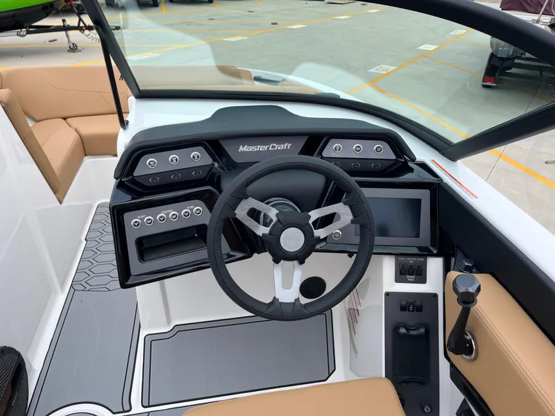 Slide: The Image of MasterCraft NXT20 2025 - 13