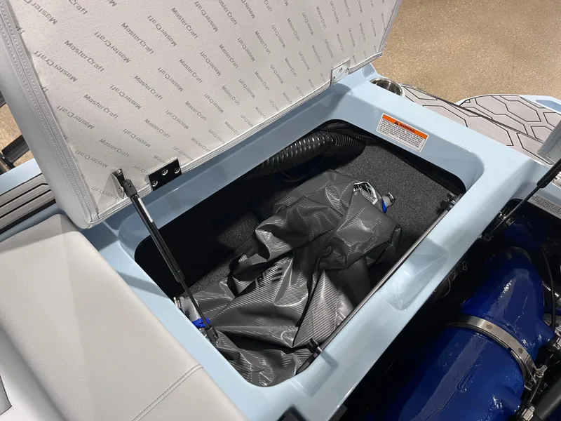 Slide: The Image of MasterCraft NXT20 2025 - 18