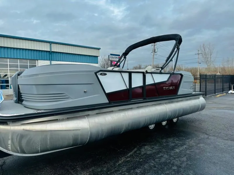 The Image of A-Series A-22 LZ DH 2025 - 1