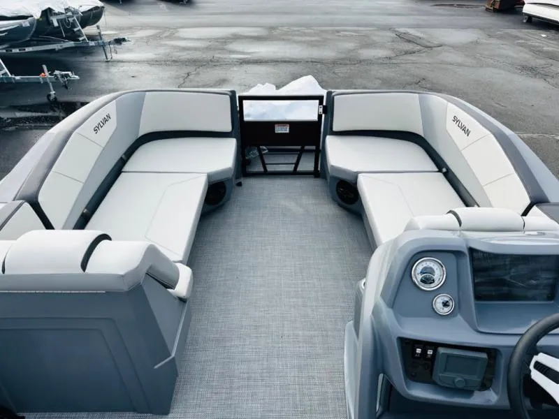 Slide: The Image of A-Series A-22 LZ DH 2025 - 14