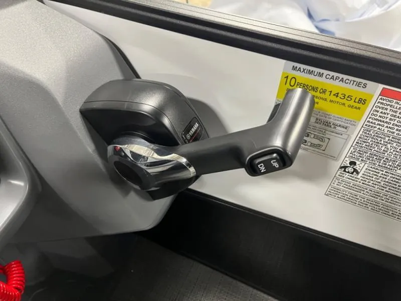 Slide: The Image of A-Series A-22 LZ DH Sport 2025 - 12