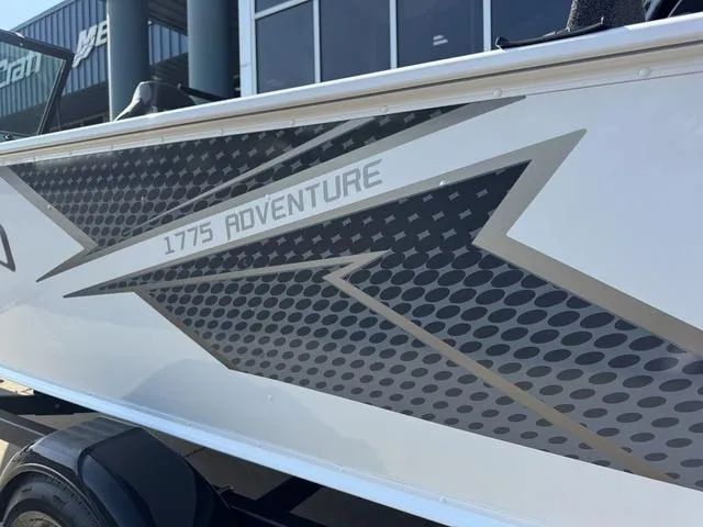 Slide: The Image of Lund 1775 Adventure Sport 2026 - 4
