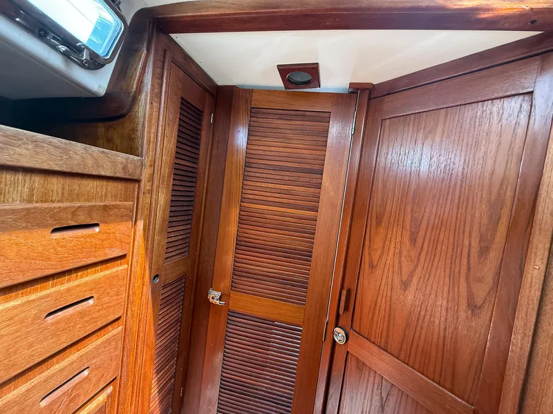 Slide: The Image of Tartan 37 1982 - 53