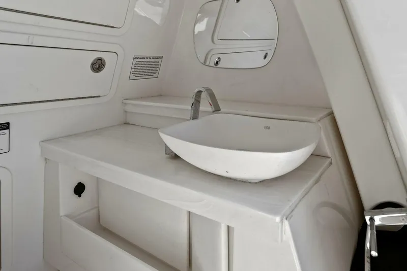 Slide: The Image of 2022 World Cat 400 CC-X - Head - 35