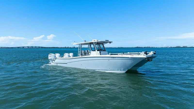 Slide: The Image of 2022 World Cat 400 CC-X - Profile Starboard 3/4 Bow - 61