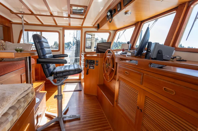 Slide: The Image of Kadey-Krogen 48 North Sea 1998 - 11