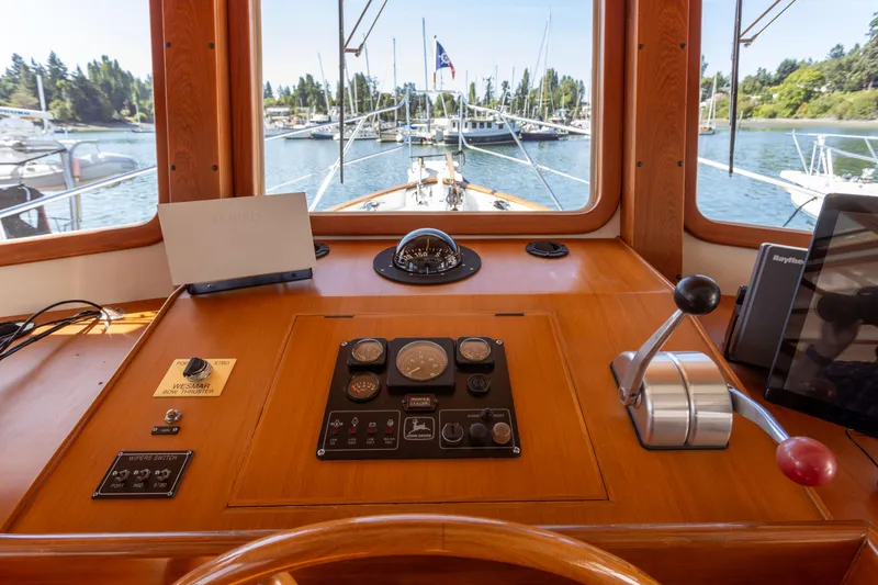 Slide: The Image of Kadey-Krogen 48 North Sea 1998 - 12