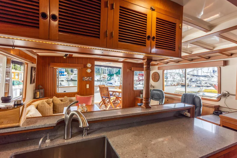 Slide: The Image of Kadey-Krogen 48 North Sea 1998 - 8