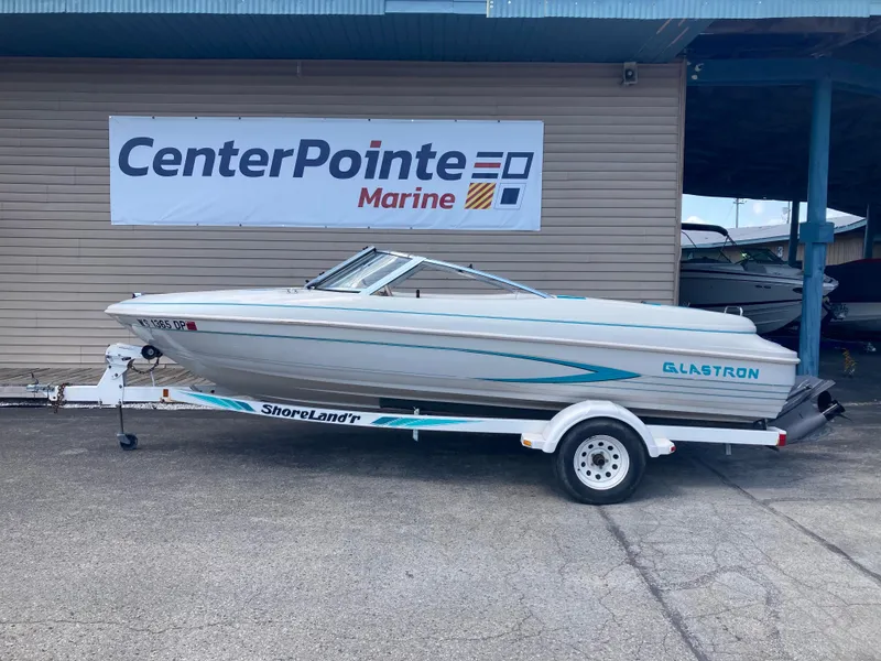 The Image of Glastron SSV195 BOWRIDER 1995 - 0
