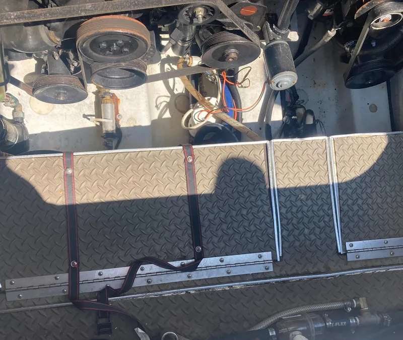 Slide: The Image of Engine room - clean - 29