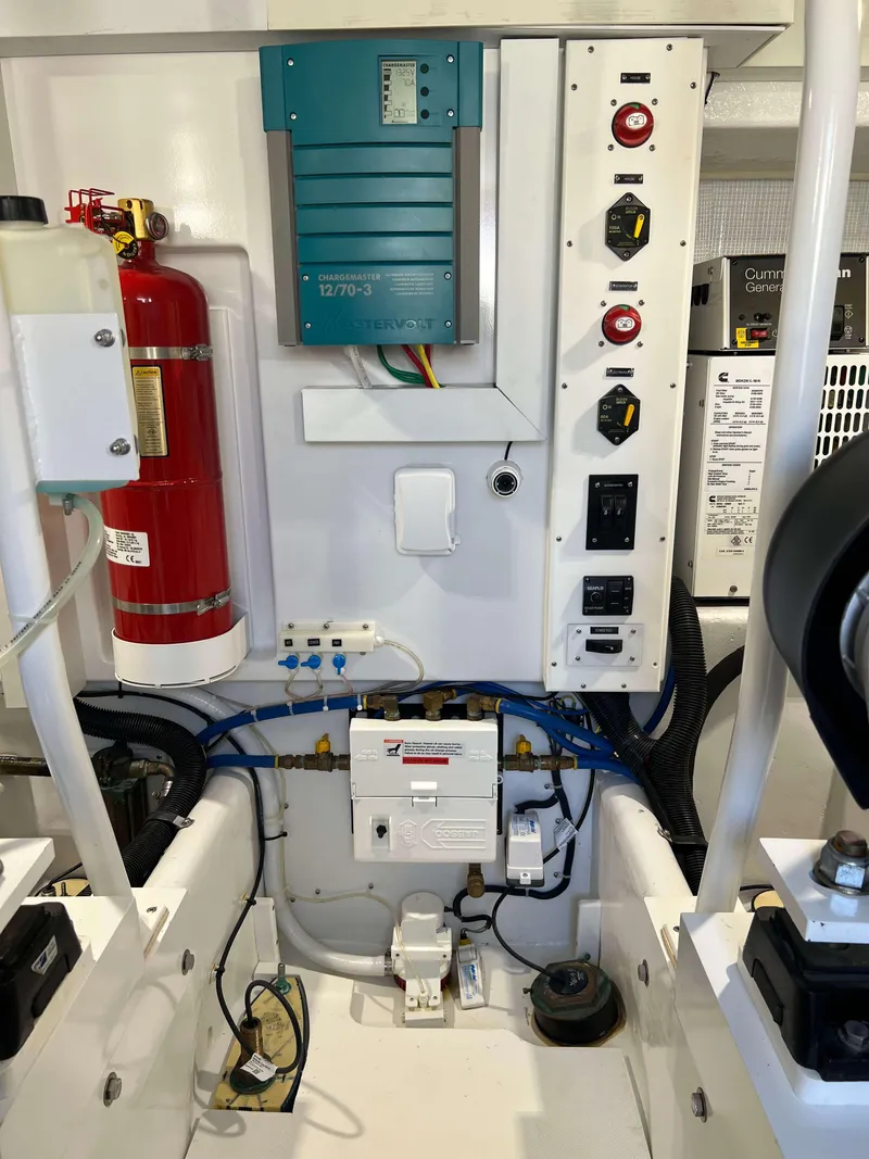 Slide: The Image of Henriques 42 Express Hardtop 2022 - 107