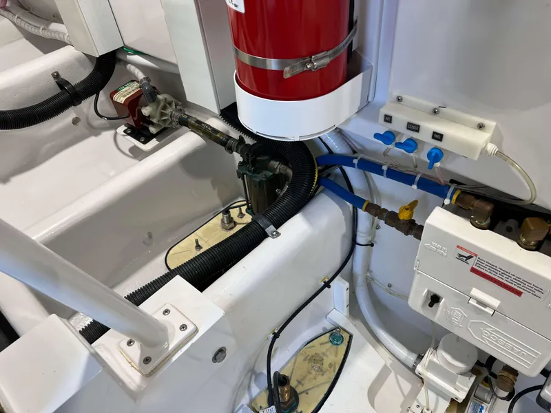 Slide: The Image of Henriques 42 Express Hardtop 2022 - 114