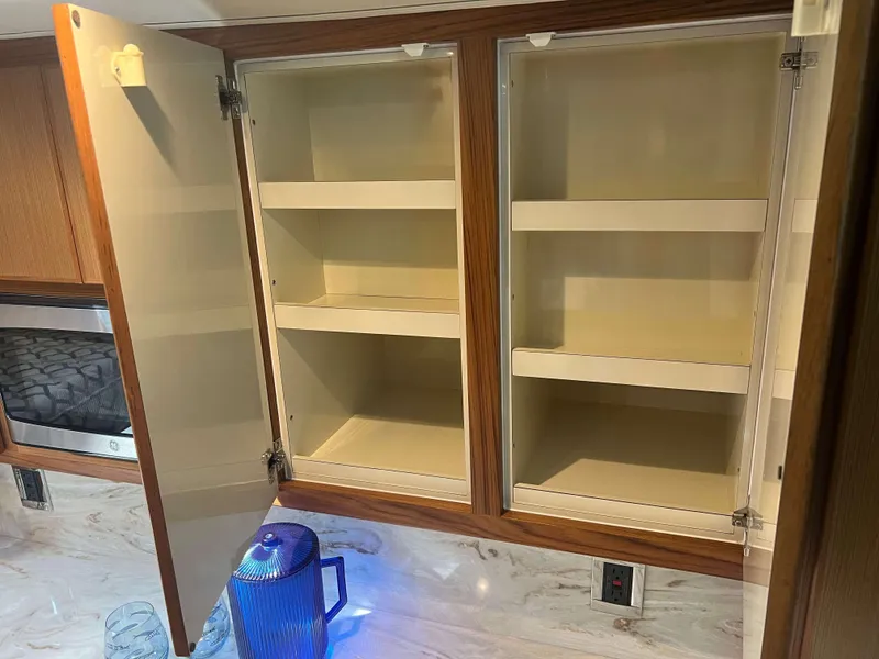 Slide: The Image of Henriques 42 Express Hardtop 2022 - 67