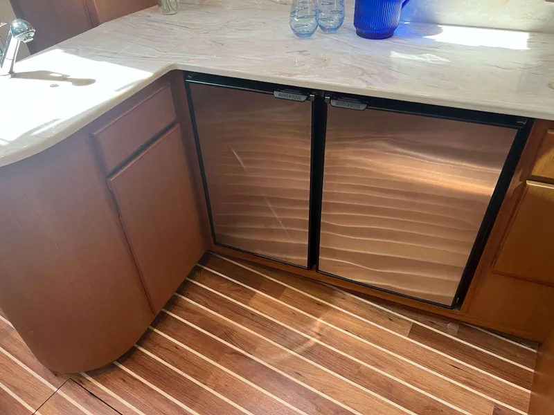 Slide: The Image of Henriques 42 Express Hardtop 2022 - 70