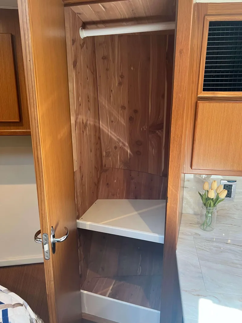 Slide: The Image of Henriques 42 Express Hardtop 2022 - 74