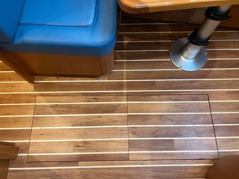 Slide: The Image of Henriques 42 Express Hardtop 2022 - 82