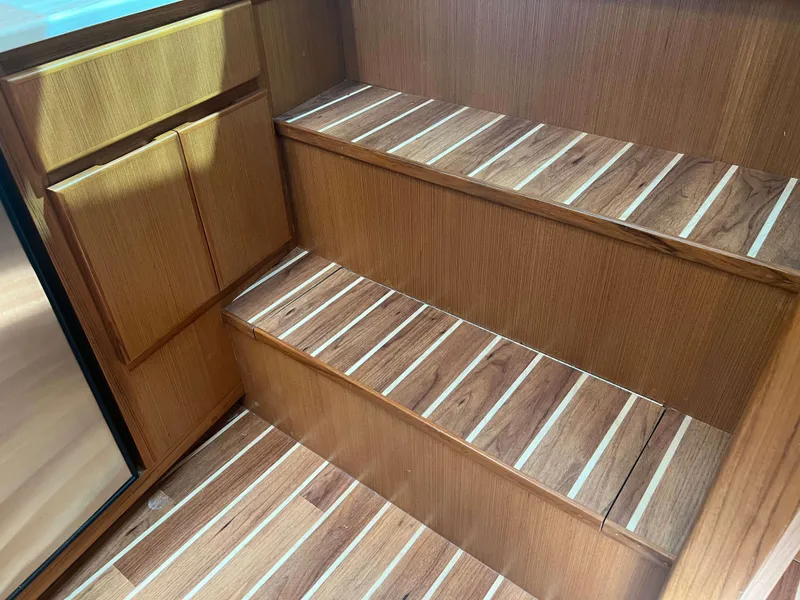 Slide: The Image of Henriques 42 Express Hardtop 2022 - 94