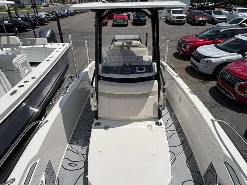 Slide: The Image of 2023 Boston Whaler 220 Dauntless boat interior, featuring sleek design and modern amenities. - 9