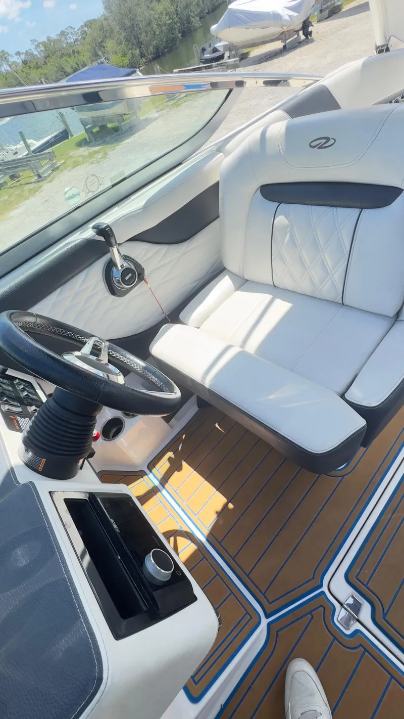 Slide: The Image of Regal 26 FasDeck 2018 - 3