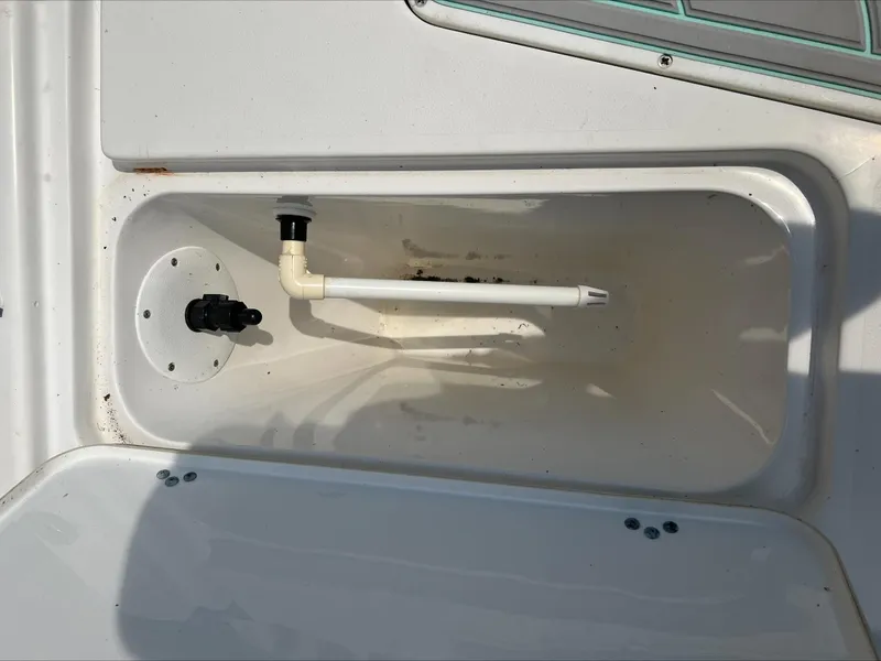 Slide: The Image of Livewell compartment of a 2016 Sportsman Island Bay 18 boat. - 16