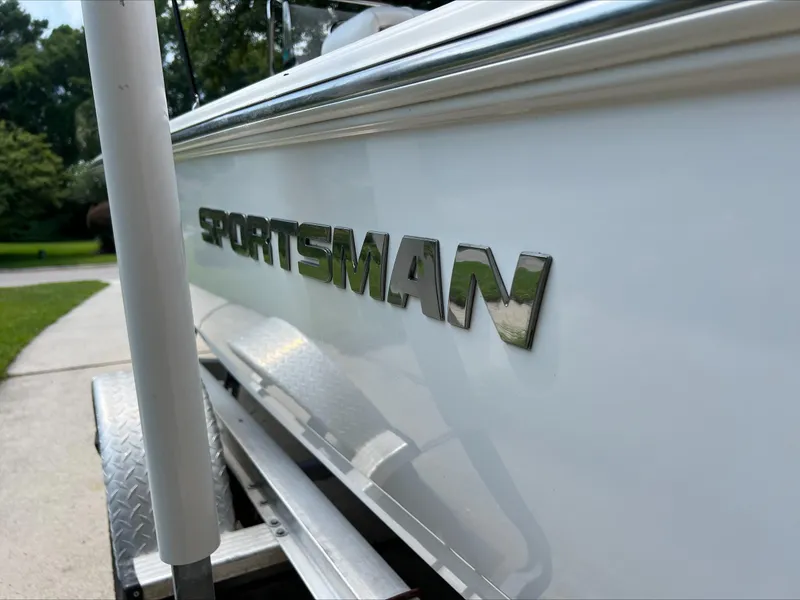 Slide: The Image of 2016 Sportsman Island Bay 18 boat on trailer, close-up of logo. - 20