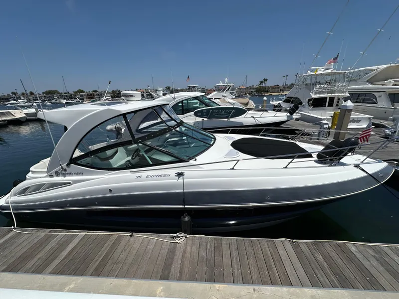 The Image of hard top with sky lights and enclosure - 1