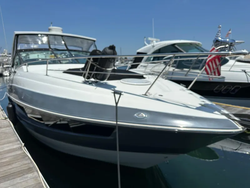Slide: The Image of Cruisers 350 Express 2017 - 3