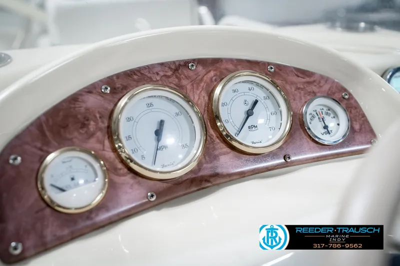 Slide: The Image of Dashboard of a 2005 Bentley Pontoons 200 CRUISE with speedometer and gauges. - 33