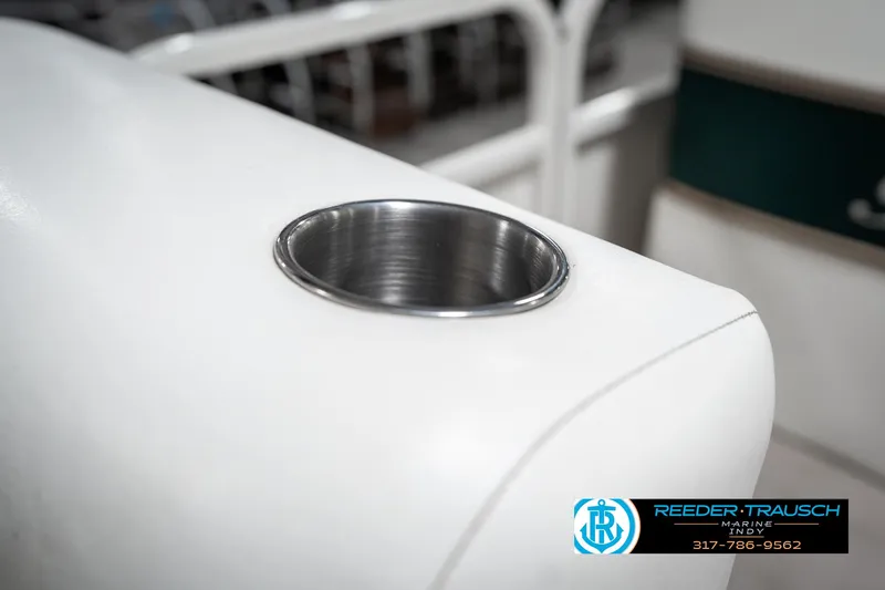 Slide: The Image of Cup holder on a 2005 Bentley Pontoons 200 CRUISE boat. - 38